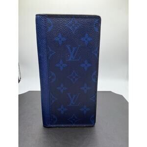 Louis Vuitton Taigarama Brazza Wallet SPB-MS 356892